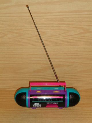 Vintage Kool Shades Tote - A - Tunes Mini Boombox Am Fm Portable Radio Ks - 132