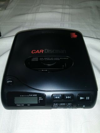 Vintage Sony D - 180K Portable Compact Disc CD Player Car Discman Adapters w/Case 2