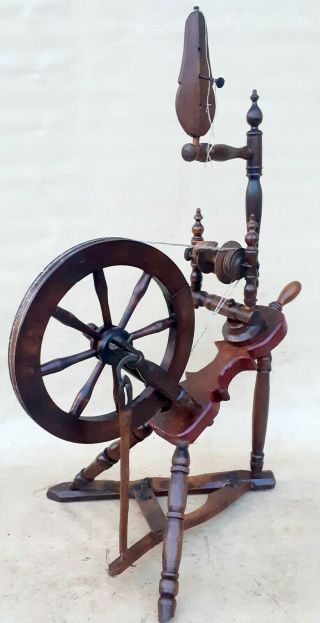 Antique Unique Spinning Wheel With Violin Shape Base 1