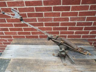 Antique Western / Winchester Trap Skeet Thrower Clay Pigeon