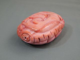 Vintage Chinese Export Carved Pink Shell Dragon Foo Dog Amulet Pendant Ojime 3