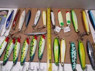 VINTAGE TUNA LURES TADY & SALAS JIGS & MORE SET OF 43 ALL HEAVY 3