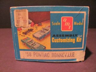 Amt 1958 Pontiac Bonneville Convertible - 1/25 Scale Model Kit,  Cond