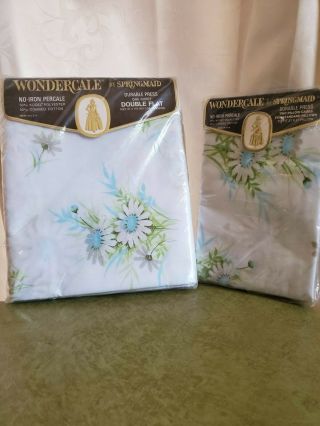 One Vintage Floral Flat Sheet With Matching Pillow Cases