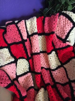 60X60 GRANNY SQUARE Vintage Crochet Afghan Blanket Throw PINK PEACH RED BLACK 2