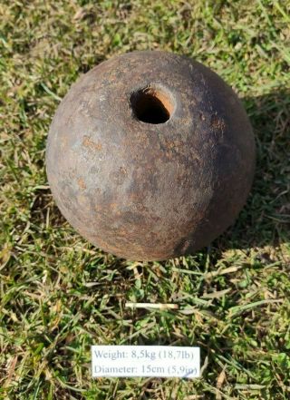 Antique Iron Cannon Ball 18th Century 8,  5 Kg (18,  7 Lb),  15 Cm (5,  9 In)