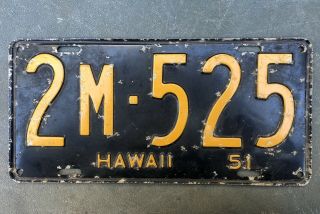 1951 Hawaii Territory Automobile License Plate 2m - 525 Black & Yellow Paint