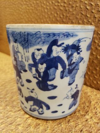 Chinese Porcelain Blue &white Brush Pot Seal Marked