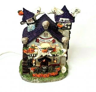 Vintage Ceramic Haunted House Mansion 8 " Ghosts & Bats With Light Cord Halloween