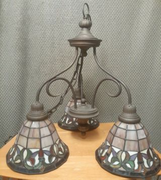 Hanging Tiffany Style Stained Glass Shade Lamp Antiqued 3 Light Arm Chandelier