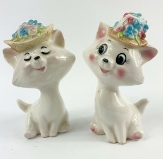 Vintage Made In Japan Tall Cats In Flower Hats Salt And Pepper Shakers