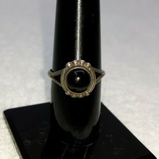 Vintage Ornate Sterling Silver 925 With Round Black Onyx Cabochon Ring Size
