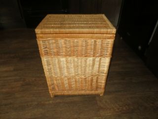 Vintage Wicker Laundry Hamper Clothes Basket W/ Lining Storage Organize 20 X 15