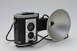EASTMAN KODAK BROWNIE Reflex Synchro Model Vintage Antique Box Film Camera USA 2