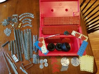 1964 Vintage Gilbert Erector Set with Red Plastic Case Construction Toy M - 6734 M 2