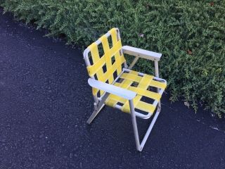 Vintage Childs Aluminum Webbed Folding Lawn Chair.  Patio Beach Camping.  Yellow