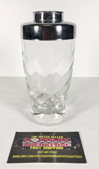 Vintage Mid Century Cocktail Shaker Clear Glass W/ Chrome Lid 6.  25” Tall -