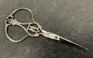 FINE ANTIQUE ORNATE FRENCH STEEL SEWING SCISSORS (FOR ETUI) 3
