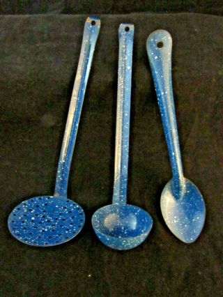Vintage Set Of 3 Blue White Speckled Enamel Spoon Ladle Strainer Kitchen Utensil
