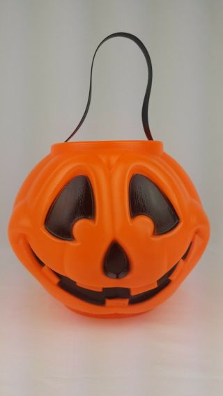 Vintage Blow Mold Plastic Pumpkin Halloween Decoration/candy Bucket