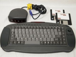 Vintage Pc Concepts Sk - 7100 Wireless Ir Keyboard And Reciever Ps/2 Serial Mouse
