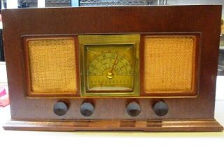 Antique Multi - Band Radio Echophone Hallicrafters Ec - 114 All Wood To Be Restored