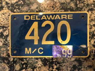 Rare Vintage 3 Digit Delaware Blue And Gold Motor Cycle License Plate - 420 M/c