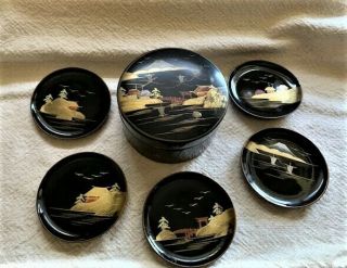 Vintage Black Lacquer Set Of 5 Round Coasters In Case - Oriental Scenes Gold Red