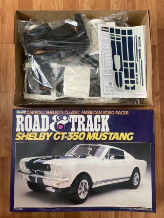 1985 Revell Road & Track Shelby Gt - 350 Mustang Model 7479 1/12 Scale