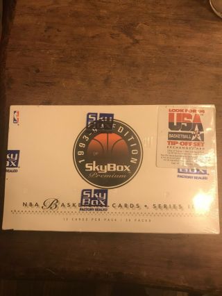 1993 - 94 Skybox Premium Edition Series 2 Basketball Box