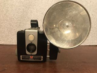 Vintage Kodak Brownie Hawkeye 620 Film Flash Camera Bulbs & Leather Case