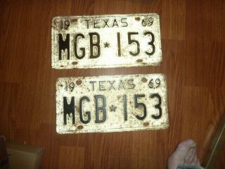 2 Vintage Matching Pair,  Front And Back 1969 Texas Auto License Plates