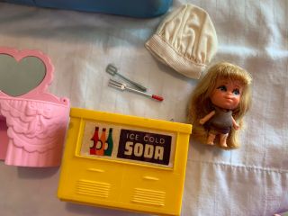 Vintage Miscellaneous Kiddle Dolls Case And Accessories 2