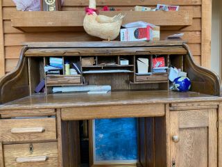 Vintage Rolltop Desk - Oak