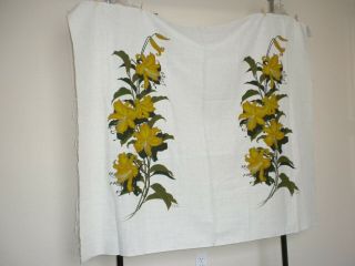 Vintage Alfred Shaheen Dress Or Skirt Fabric Printed Lilies Linen Material