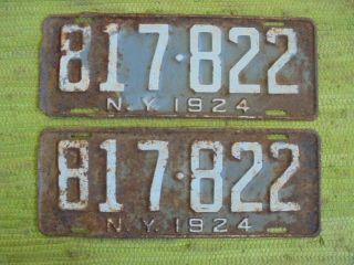 1924 York License Plate Matched Pair 24 Ny Tag 817 - 822 Plates
