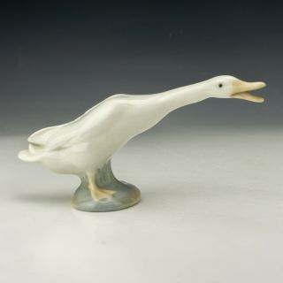 Vintage Lladro Porcelain White Glazed Goose Figure - Lovely