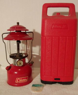 Coleman 200a Single Mantle Lantern With Case,  1 Coleman Silklite Mantle 7/65