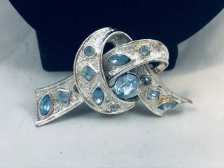 Vtg.  Coro Pegasus Blue Diamond Rhinestone Silver Tone Ribbon Brooch