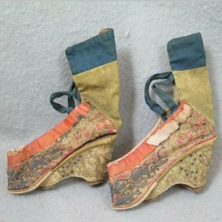 Authentic Antique Victorian Chinese Footbinding Shoes - 3.  5 " Golden Lotus