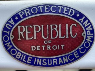 Vintage Car Badge Emblem License Plate Topper Republic Auto Insurance Of Detroit