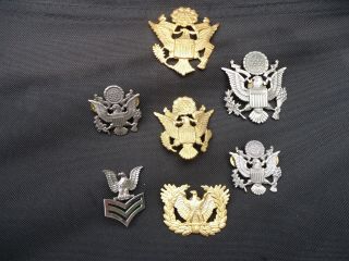 7 Vintage,  U.  S.  Military " Hat Badges/pins " L@@k