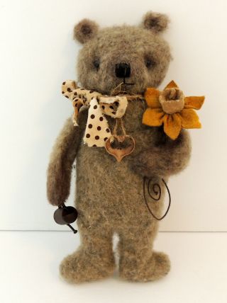 Vtg Handmade Felted Wool Gardening Bear Figure Animal Sculpture Felted Animals
