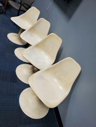 Vintage Modern Mid Century Tulip Style Swivel Chair Knoll,  Saarinen,  Burke