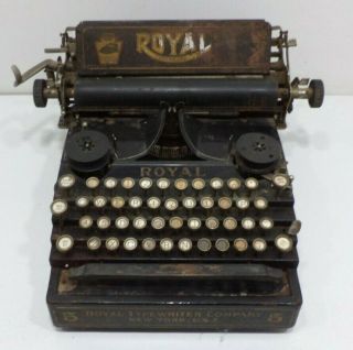 Vintage Antique Royal Model No.  5 Standard Flatbed Typewriter