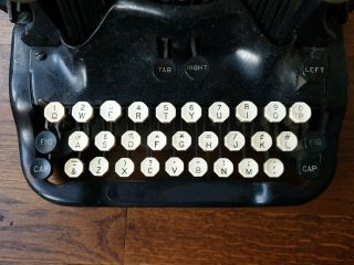 The Oliver No 9 Antique Typewriter from 1910s/ 1920s (Oliver 9) 2