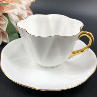 Vintage Shelley White And Gold Teacup And Saucer Scalloped Textured Classic Exc