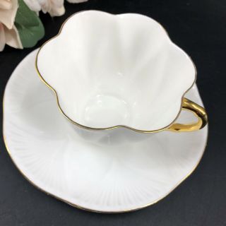 Vintage Shelley White and Gold Teacup and Saucer Scalloped Textured Classic Exc 2
