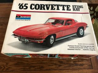 Vintage Monogram 1/8 Scale 1965 Corvette Sting Ray Model Kit