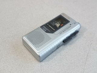 Vintage Aiwa Tp - M131 Voice Sensor Micro Cassette Recorder